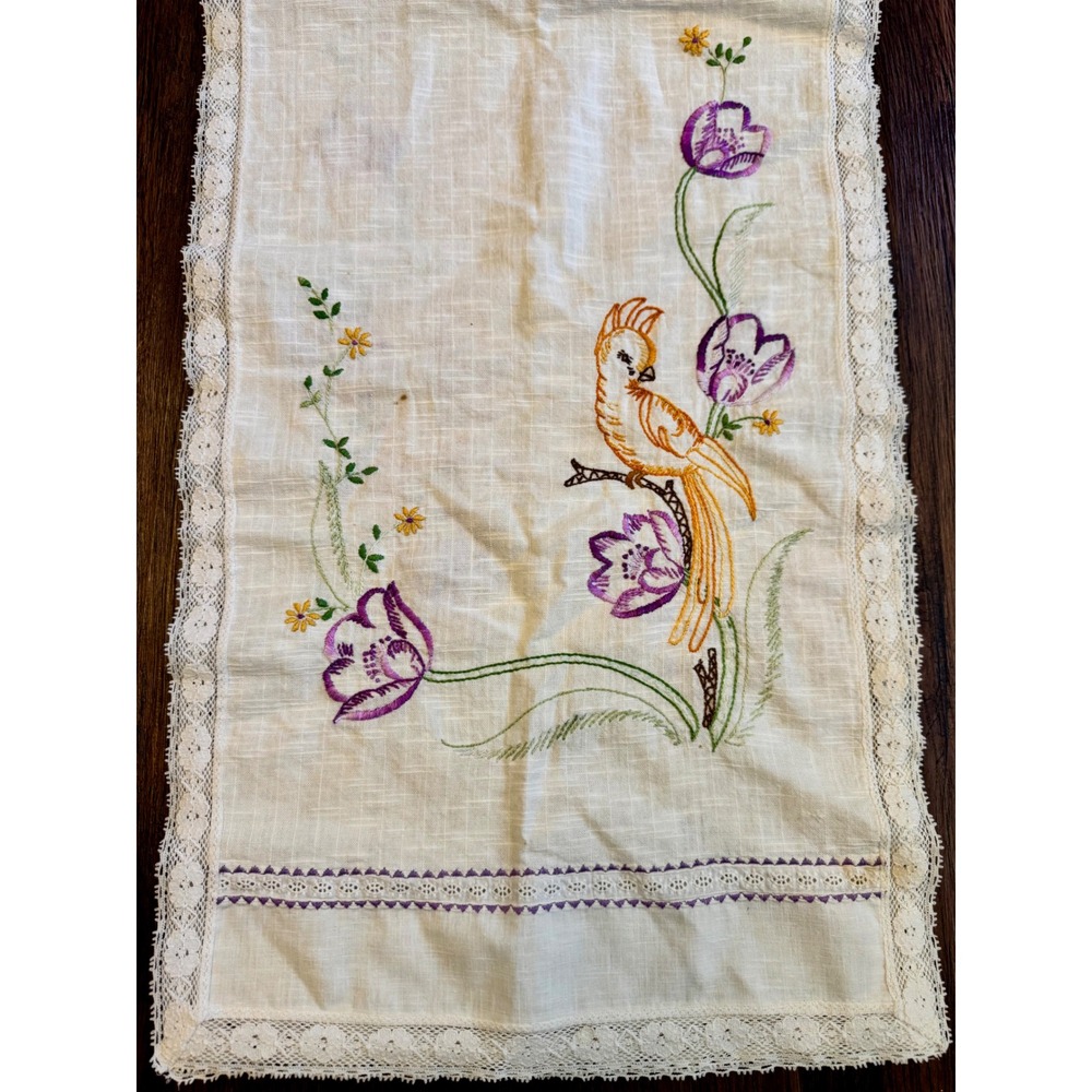 Vintage Embroidered Floral Bird Table Runner Lace Trim Cottagecore 48x15"